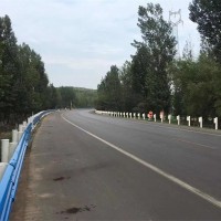噴塑護欄板